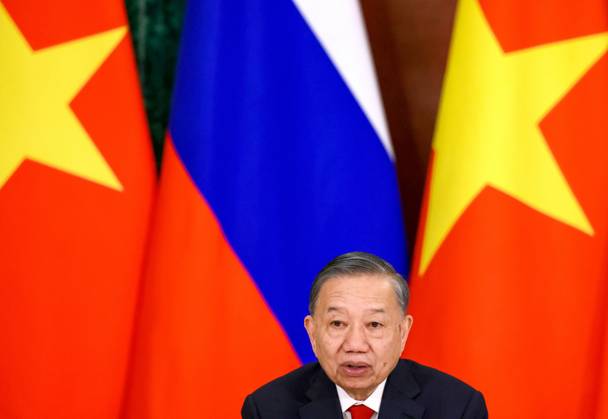 Russia Vietnam 9239794 09.09.2026 Vietnamese President To Lam makes a joint statement to the press with Russian President Vladimir Putin following their meeting at the Kremlin in Moscow, Russia. Geodakyan Artem Sputnik Moscow Russia  Copyright: xGeodakyanxArtemx