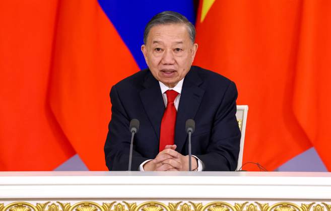 Russia Vietnam 9239796 09.09.2026 Vietnamese President To Lam makes a joint statement to the press with Russian President Vladimir Putin following their meeting at the Kremlin in Moscow, Russia. Geodakyan Artem Sputnik Moscow Russia  Copyright: xGeodakyanxArtemx