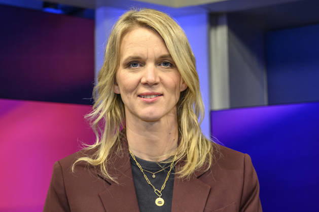 In the photo, from left: Julie Kurz, ARD, Germany, Berlin, studio, guest on *Maischberger*, political talk show, TV, program, with host Sandra Maischberger, *Das Erste*, from Studio 20 in Adlershof, September 9, 2026, Copyright: HMBxMedia UwexKoch