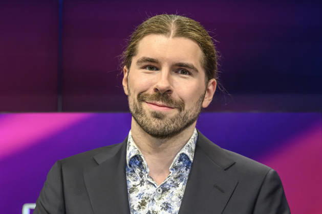 Pictured, from left: Alexander Prinz, author and YouTuber, GER, Berlin, studio, guest on Maischberger, political talk show, TV, program, with host Sandra Maischberger, Das Erste, from Adlershof, Am Studio 20, September 9, 2026, Copyright: HMBxMedia UwexKoch