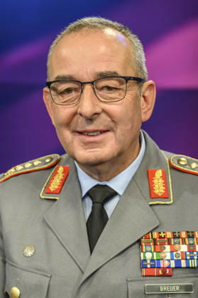 Pictured, from left: Carsten Breuer, Inspector General of the Bundeswehr, Germany, Berlin, studio, guest on Maischberger, political talk show, TV, program, with host Sandra Maischberger, Das Erste, from Studio 20 in Adlershof, September 9, 2026, Copyright: HMBxMedia UwexKoch