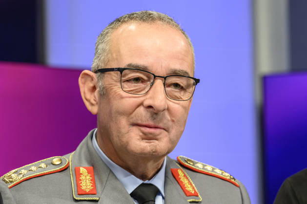 Pictured from left: Carsten Breuer, Inspector General of the Bundeswehr, GER, Berlin, studio, guest on Maischberger, political talk show, TV, program, with host Sandra Maischberger, Das Erste, from Studio 20 in Adlershof, September 9, 2026, Copyright: HMBxMedia UwexKoch