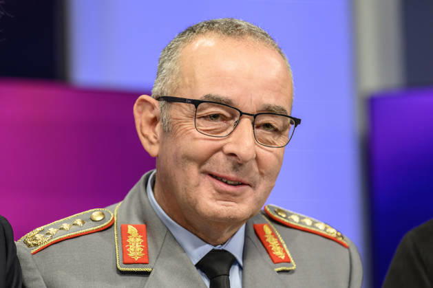 Pictured from left: Carsten Breuer, Inspector General of the Bundeswehr, GER, Berlin, studio, guest on Maischberger, political talk show, TV, program, with host Sandra Maischberger, Das Erste, from Studio 20 in Adlershof, September 9, 2026, Copyright: HMBxMedia UwexKoch