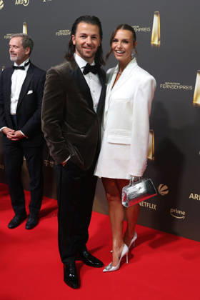 Ricardo Basile and Laura Wontorra at the German Television Awards ceremony on September 9, 2026, in Cologne Ricardo Basile and Laura Wontorra arrive for the annual German Television Awards (Deutscher Fernsehpreis) at the Confex Center on September 9, 2026 in Cologne, Germany German Television Awards Ceremony 2026 in Cologne