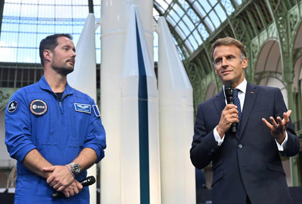 Thomas Pesquet and Emmanuel Macron, President of the French Republic; E. Macron, President of the French Republic, at the International Space Summit on September 10, 2026, at the Grand Palais in Paris, September 9, 2026. Nearly 1,100 companies from the space sector will also be present at the Grand Palais, demonstrating the exceptional mobilization of the global space ecosystem around this event, organized by France and Germany. The Summit will address all issues related to the development and innovation of the space sector through three key themes: 1) tackling the challenges of the global space economy through international cooperation; 2) advancing science, technology, and space exploration from an international perspective; and 3) ensur Copyright: xChristianxLiewigx xBestimagexChristianxLiewigx xBestimagex