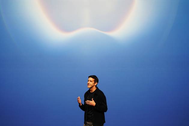(260909) -- CUPERTINO, Sept. 9, 2026 -- John Ternus, Apple s new CEO, attends the launch event at Apple Park in Cupertino, California, the United States, Sept. 9, 2026. U.S. tech giant Apple on Wednesday unveiled its first foldable smartphone, iPhone Duo, along with the iPhone 18 Pro lineup, new Apple Watch models and AirPods at a product launch event held at Apple Park, its headquarters in Cupertino, California. ) U.S.-CALIFORNIA-CUPERTINO-APPLE-IPHONE DUO-LAUNCH EVENT WuxXiaoling