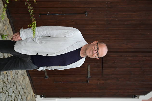 Stephan Krawczyk at the concert and reading Liberated Voices: GDR Destinies in Stories and Songs at the Sankt Wenzeslaus Abbey in Markersdorf, Jauernick Buschbach, September 9, 2026 Copyright: xMatthiasxWehnertx