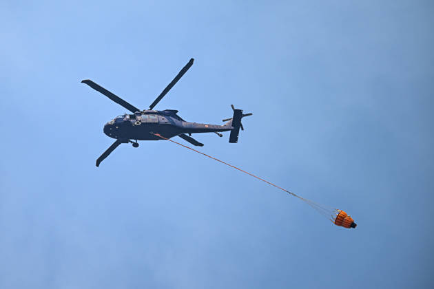 Efforts continue to contain forest fire in Adana ADANA, TURKIYE - SEPTEMBER 10: Aerial firefighting efforts continue as crews work to bring under control a wildfire that started in Kozan district and spread to some neighborhoods in the Imamoglu and Aladag districts of Adana, Turkiye on September 10, 2026. Eren Bozkurt Anadolu Adana Turkey. Editorial use only. Please get in touch for any other usage.  Copyright: x2026xAnadoluxErenxBozkurtx