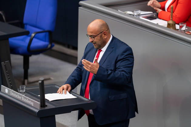 September 10, 2026, Germany, Berlin, 93rd session of the German Bundestag in the plenary hall of the Reichstag building. Stephan Protschka (AFD) stands at the lectern and speaks. Copyright: xnordphotoxGmbHx xChristianxSchulzex