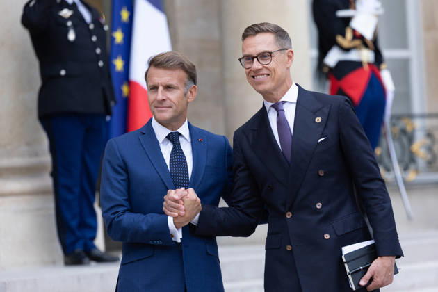 Emmanuel Macron meets with Finland President - Paris French President Emmanuel Macron and Finland s President Alexander Stubb leaves after a meeting at the Elysee Palace in Paris on September 10, 2026. Photo by Raphael Lafargue ABACAPRESS.COM Paris France  Copyright: xLafarguexRaphael ABACAx