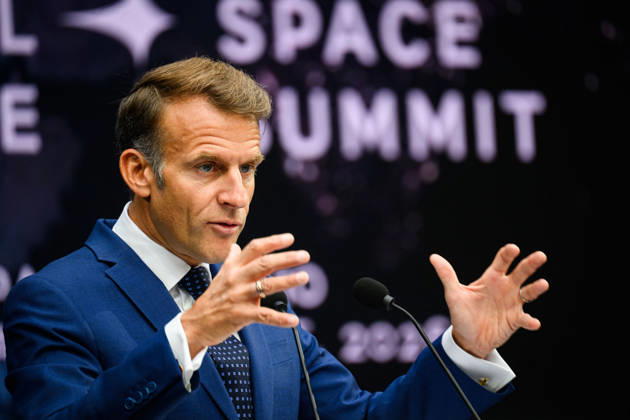 Emmanuel Macron, President of the French Republic, at the International Space Summit at the Grand Palais in Paris, France, on September 10, 2026. Caught between the United States and China, Europe intends to defend its position at the first international summit in Paris—an event snubbed by the American giants and one in which the German chancellor, despite being a co-organizer, is not participating. Eric Tschaen Pool Bestimage International Space Summit at the Grand Palais in Paris on September 10, 2026 Caught between the United States and China, Europe intends to defend its position at the first international summit in Paris—an event snubbed by the American giants and attended without the German chancellor, one of the event’s co-hosts Par  Copyright: xEricxTschaenx xPoolx xBestimagexEricxTschaenx xPoolx xBestimagex