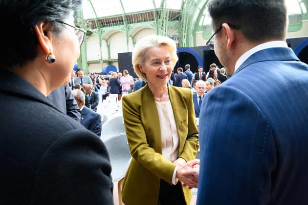 Ursula von der Leyen, President of the European Commission, at the International Space Summit at the Grand Palais in Paris, France, on September 10, 2026. Caught between the United States and China, Europe intends to defend its position at the first international summit in Paris—an event snubbed by the American giants and attended without the German chancellor, one of the event’s co-organizers. Eric Tschaen Pool Bestimage International Space Summit at the Grand Palais in Paris on September 10, 2026 Caught between the United States and China, Europe intends to defend its position at the first international summit in Paris—an event snubbed by the American giants and attended without the German chancellor, one of the event’s co-hosts Paris, F Copyright: xEricxTschaenx xPoolx xBestimagexEricxTschaenx xPoolx xBestimagex