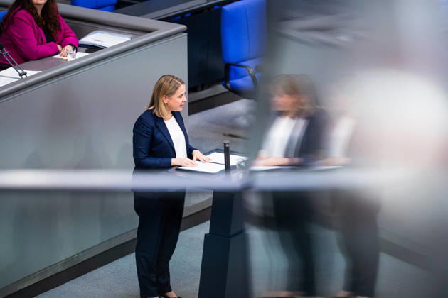 September 10, 2026, GER, Berlin, 93rd session of the German Bundestag in the plenary hall of the Reichstag building. Verena Hubertz, Federal Minister of Housing, Urban Development, and Construction, stands at the lectern and speaks. Copyright: xnordphotoxGmbHx xChristianxSchulzex