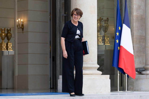 Weekly Cabinet Meeting - Paris French Agriculture Minister Annie Genevard leaving after the weekly cabinet meeting at the Elysee Palace in Paris, France on September 10, 2026. Photo by Rafael Lafargue ABACAPRESS.COM Paris France  Copyright: xLafarguexRaphael ABACAx