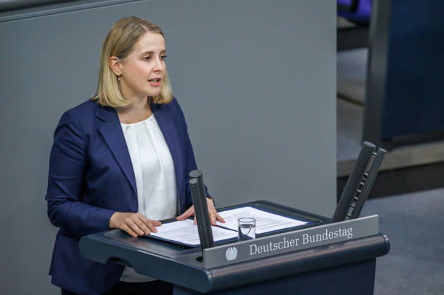 Bundestag Verena Hubertz (SPD), Federal Minister for Housing, Urban Development, and Construction, at the German Bundestag on September 10, 2026, in Berlin, Berlin, Berlin, Germany, Bundestag