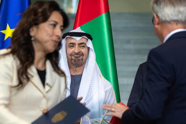 State visit by His Highness the President of the United Arab Emirates, Sheikh Mohammed bin Zayed Al Nahyan, to the Federal Republic of Germany, Berlin, September 10, 2026. The President of the United Arab Emirates, Sheikh Mohammed bin Zayed Al Nahyan, appears very pleased during the signing ceremony at the Federal Chancellery.