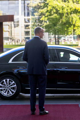 State visit by His Highness the President of the United Arab Emirates, Sheikh Mohammed bin Zayed Al Nahyan, to the Federal Republic of Germany, Berlin, on September 10, 2026. Federal Chancellor Friedrich Merz bids farewell to the President of the United Arab Emirates, Sheikh Mohammed bin Zayed Al Nahyan.