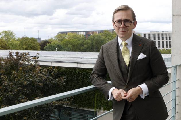 September 9, 2026, Philipp Amthor, CDU, politician, portrait at the Federal Chancellery in Berlin, Minister of State for Federal-State Relations, on the balcony of his office, Berlin, Germany