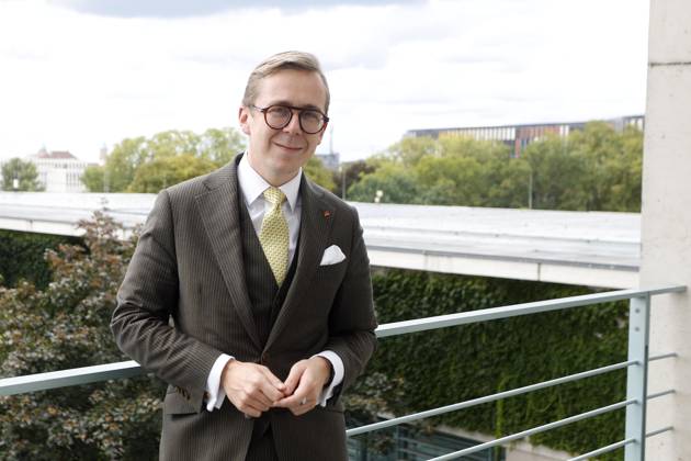 September 9, 2026, Philipp Amthor, CDU, politician, portrait at the Federal Chancellery in Berlin, Minister of State for Federal-State Relations, on the balcony of his office, Berlin, Germany