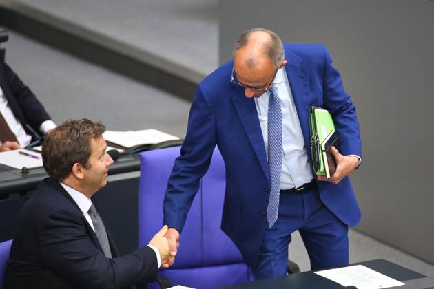 Berlin, Germany, September 11, 2026 German Bundestag 94th Session of the Bundestag Budget Week Federal Minister of Finance Lars Klingbeil (SPD) and Federal Chancellor Friedrich Merz (CDU) Copyright: xdtsxNachrichtenagenturx dts_134081