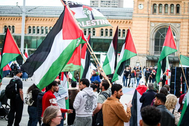 Hanover, Germany, Europe: Participants in a pro-Palestinian demonstration gather at Hanover Central Station on September 11, 2026. The photo shows demonstrators carrying Palestinian flags, posters, and banners during the public rally. Copyright: xAymanxAlahmedx