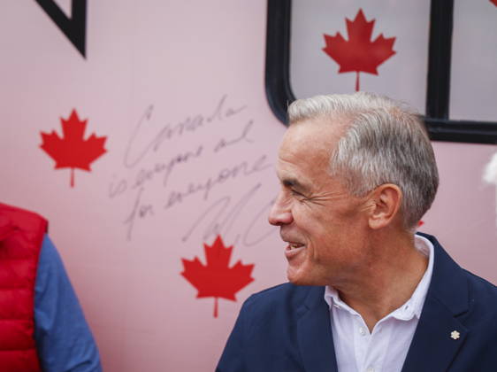 September 11, 2026, Banff, Ab, CANADA: Prime Minister Mark Carney smiles after signing the Forever Canadian bus following a cabinet retreat in Banff, Alta., Friday, Sept. 11, 2026. Banff CANADA  - ZUMAc35_ 20260911_zaf_c35_088 Copyright: xJeffxMcintoshx