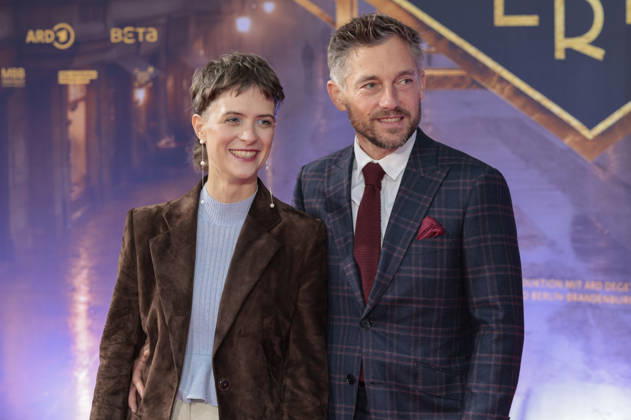 Liv Lisa Fries and Volker Bruch at the premiere of the fifth and final season of the TV series *Babylon Berlin* at the Naturstrom Open-Air Cinema in Cologne, September 11, 2026 Foto:xR.xSchmiegeltx xFuturexImagex babylon_6933