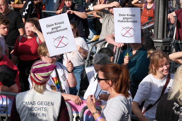 September 12, 2026, Berlin, Germany. Under the slogan It’s Time for Change and alongside other organizations, thousands of people marched through Berlin today to demonstrate in support of democracy in front of the Red City Hall.