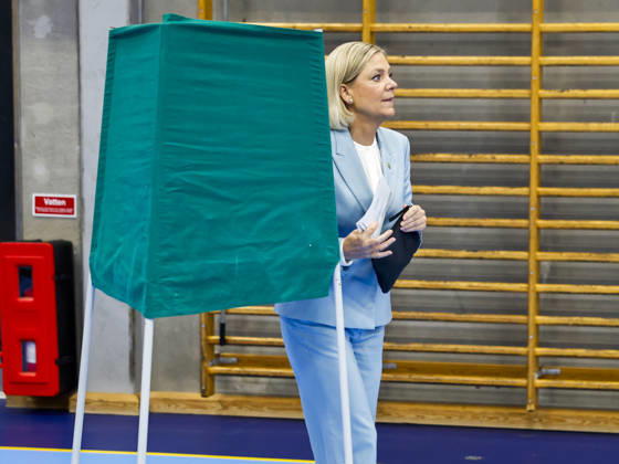 STOCKHOLM, SWEDEN, September 13, 2026 Social Democratic Party leader Magdalena Andersson (S) votes at the Skuru Sports Hall in Nacka on Election Day STOCKHOLM, SWEDEN x60160x  Copyright: xStefanxJerrevang TTx MAGDALENA ANDERSSON RÖSTARE 9RgRzuCzcps