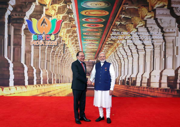 RECORD DATE NOT STATED PM Modi shakes hands one by one with BRICS and partner countries leaders on Day 2 of the 18th BRICS Summit 2026 New Delhi, Sep 13 (ANI): Prime Minister Narendra Modi shakes hands one by one with BRICS and partner countries leaders on Day 2 of the 18th BRICS Summit 2026 at Bharat Mandapam, in New Delhi on Sunday. (DPR PMO ANI Photo) Delhi New Delhi India Copyright: xANIx ANI_20260913034