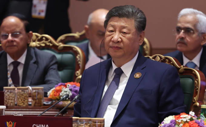 September 13, 2026, New Delhi, India: Chinese President Xi Jinping listens during the expanded session of the BRICS summit at Bharat Mandapam, September 12, 2026 in New Delhi, India. The second day of meeting included non-member leaders and international organizations. New Delhi India - ZUMAp138 20260913_zaa_p138_034 Copyright: xAlexanderxKazakov RussianxPresidx