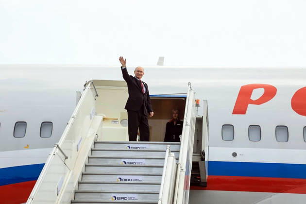 RECORD DATE NOT STATED Vladimir Putin concludes his visit to India for the BRICS Summit New Delhi, Sep 13 (ANI): Russian President Vladimir Putin waves at Delhi airport as he departs following his visit to India for the BRICS Summit, in New Delhi on Sunday. (@KVSinghMPGonda X ANI Photo) NEW DELHI Delhi India Copyright: xANIx ANI_20260913111