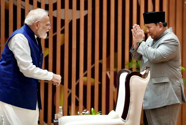 RECORD DATE NOT STATED PM Narendra Modi with world leaders on Day 2 of the 18th BRICS Summit 2026 at Delhi s Bharat Mandapam New Delhi, Sep 13 (ANI): Prime Minister Narendra Modi interacts with President of Indonesia Prabowo Subianto on Day 2 of the 18th BRICS Summit 2026 at Bharat Mandapam, in New Delhi on Sunday. (@narendramodi X ANI Photo) New Delhi Delhi India Copyright: xANIx ANI_20260913128