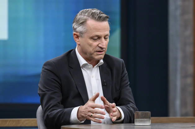 Pictured from left: Nikolaus Blome, Head of Politics and Society, RTL ntv, GER, Berlin, studio, guest on Caren Miosga’s political talk show, TV, format, Das Erste, from Studio 20 in Berlin-Adlershof, topic: After Saxony-Anhalt, Are the Reforms Now in Jeopardy? September 13, 2026, Copyright: HMBxMedia UwexKoch