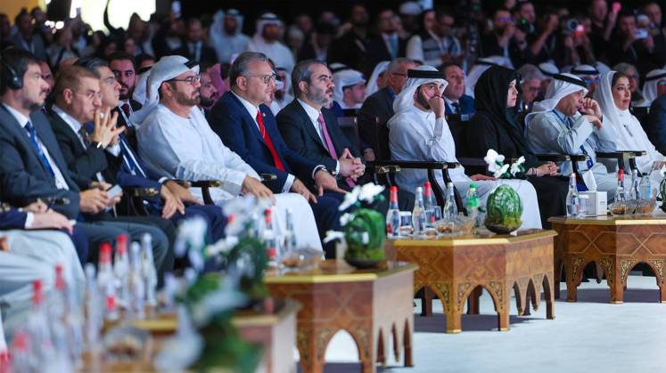 Syrian President Ahmed al-Sharaa Addresses Arab Media Summit in Dubai Syrian President Ahmed al-Sharaa speaks as a keynote participant during the opening of the 24th Arab Media Summit 2026 in Dubai, United Arab Emirates, on September 15, 2026. Al-Sharaa took part in a dialogue session titled Syria of the Future. . Photo by Syrian Presidency apaimages Syria Syria Syrian Arab Republic 150926_UAE_SPO_00(7) Copyright: xapaimagesxSyrianxPresidencyx xapaimagesx