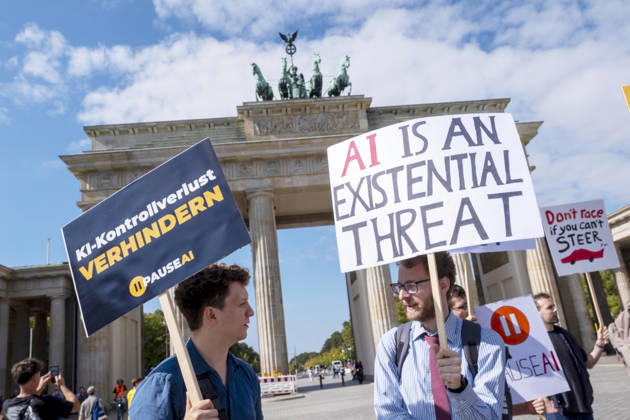 On Tuesday, September 15, 2026, activists held a demonstration in front of the Brandenburg Gate to draw attention to the risks posed by artificial intelligence (AI). The Super AI? No, Thanks ca Copyright: epd-bild RolfxZoellner _DSF3303