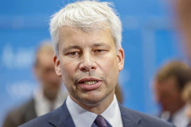 Opening of IAA Transportation 2026 with a tour of the exhibition booths; booth of the Federal Ministry of Transport; Steffen Bilger (CDU), Federal Minister of Transport of the Federal Republic of Germany; Hanover; Hanover Messe; Lower Saxony; Hanover Region; Germany