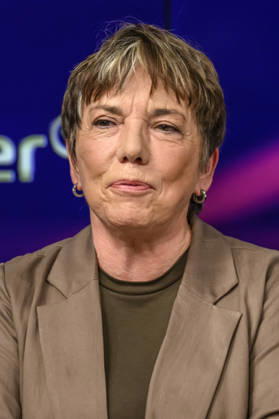 Pictured, from left: Margot Käßmann, theologian, GER, Berlin, studio, guest on *Maischberger*, political talk show, TV, program, with host Sandra Maischberger, *Das Erste*, from Adlershof, Am Studio 20, September 16, 2026, Copyright: HMBxMedia UwexKoch