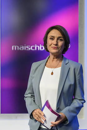 Pictured, from left: Sandra Maischberger, GER, Berlin, studio, guest on *Maischberger*, political talk show, TV, program, with host Sandra Maischberger, *Das Erste*, from Adlershof, Am Studio 20, September 16, 2026, Copyright: HMBxMedia UwexKoch