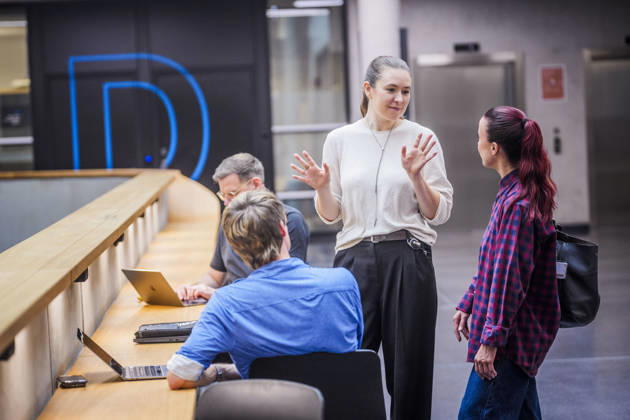 Fotostory Pressetermin bei Zalando: ZALANDO Outlet Store, Headquarters, and Workspaces in Berlin, photographed on September 16, 2026, Berlin, September 16, 2026, Berlin, Germany FOR EDITORIAL USE ONLY – IMAGE USE ONLY IN A ZALANDO CONTEXT Copyright: xDominikxButzmannx