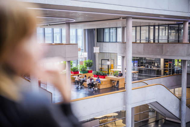 Fotostory Pressetermin bei Zalando: ZALANDO Outlet Store, Headquarters, and Workspaces in Berlin, photographed on September 16, 2026, Berlin, September 16, 2026, Berlin, Germany FOR EDITORIAL USE ONLY – IMAGE USE ONLY IN A ZALANDO CONTEXT Copyright: xDominikxButzmannx