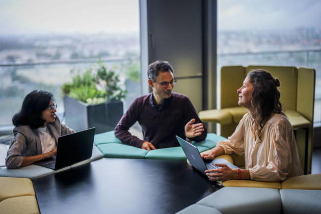 Fotostory Pressetermin bei Zalando: ZALANDO Outlet Store, Headquarters, and Workspaces in Berlin, photographed on September 16, 2026, Berlin, September 16, 2026, Berlin, Germany FOR EDITORIAL USE ONLY – IMAGE USE ONLY IN A ZALANDO CONTEXT Copyright: xDominikxButzmannx