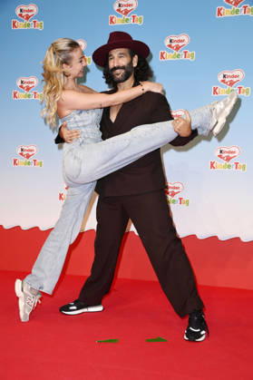 Anna Carina Woitschack and Massimo Sinato at kinderTag 2026 at the Atelier Gardens in Berlin, September 17, 2026 Foto:xN.xKubelkax xFuturexImagex kindertag_6960