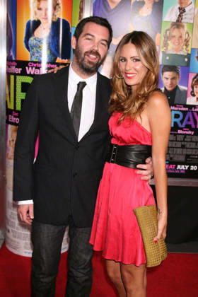 **FILE PHOTO** Duncan Sheik Has Passed Away. Duncan Sheik and Sarah Howard attend the premiere of New Line Cinema s Hairspray at The Ziegfeld Theater in New York City on July 16, 2007. Photo Copyright: xx