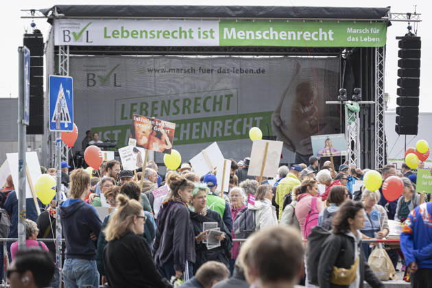 On Saturday, September 19, 2026, numerous anti-abortion activists took part in a March for Life organized by the Federal Association for the Right to Life in Berlin. The Federal Association for the Right to Life is demonstrating against abortion and assisted suicide. According to the announcement, this is the largest pro-life even Copyright: epd-bild HansxScherhaufer HSR63936
