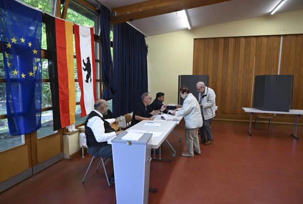 Voters head to polls for Berlin and Mecklenburg-Vorpommern state elections in Germany BERLIN, GERMANY - SEPTEMBER 20: Voters cast their ballots at a polling station in the Charlottenburg district during state elections in Berlin, Germany on September 20, 2026. Voters went to the polls for state elections in both Berlin and Mecklenburg-Vorpommern to elect their respective regional legislatures. Halil Sagirkaya Anadolu Berlin Germany. Editorial use only. Please get in touch for any other usage.  Copyright: x2026xAnadoluxHalilxSagirkayax