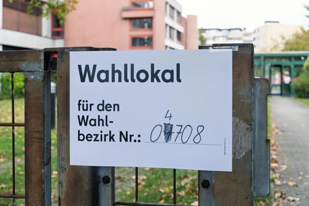 Berlin, September 20, 2026, Today, Sunday, elections will be held for the 20th Berlin House of Representatives and the district councils. Polling places for electoral district 04708, Institute for Dentistry, Oral and Maxillofacial Medicine, constituency 79, Berlin Charlottenburg Wilmersdorf