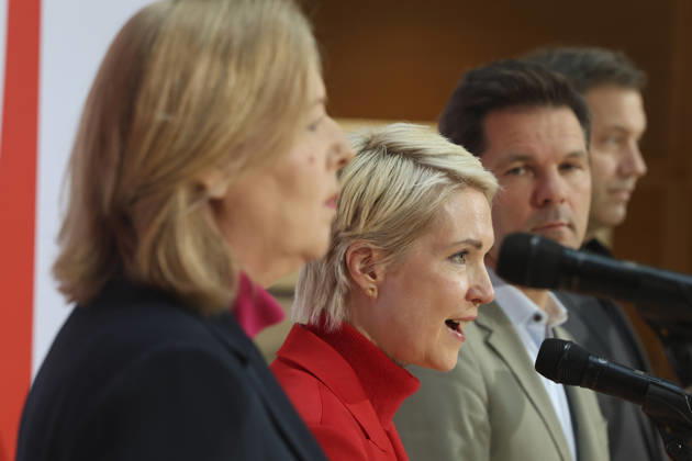 Bärbel Bas, Manuela Schwesig, Steffen Krach, and Lars Klingbeil at the press conference following the state elections in Berlin and Mecklenburg-Western Pomerania at the Willy Brandt Haus on September 21, 2026; SPD leadership at the press conference following the state elections in Berlin