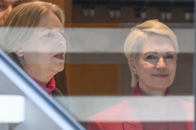 Pictured, from left: Bärbel Bas and the SPD’s top candidate in Mecklenburg-Western Pomerania, Manuela Schwesig, on their way to the press conference, GER, Berlin, SPD press conference following the elections in Berlin and Mecklenburg-Western Pomerania (MV), in the atrium of the Willy Brandt House, Wilhelmstraße 141, 10963 Berlin, September 21, 2026, Copyright: HMBxMedia UwexKoch