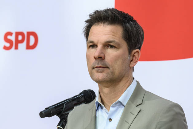 Pictured, from left: Steffen Krach, GER, Berlin, SPD press conference following the elections in Berlin and Mecklenburg-Western Pomerania (MV), in the atrium of the Willy Brandt House, Wilhelmstraße 141, 10963 Berlin, September 21, 2026, Copyright: HMBxMedia UwexKoch
